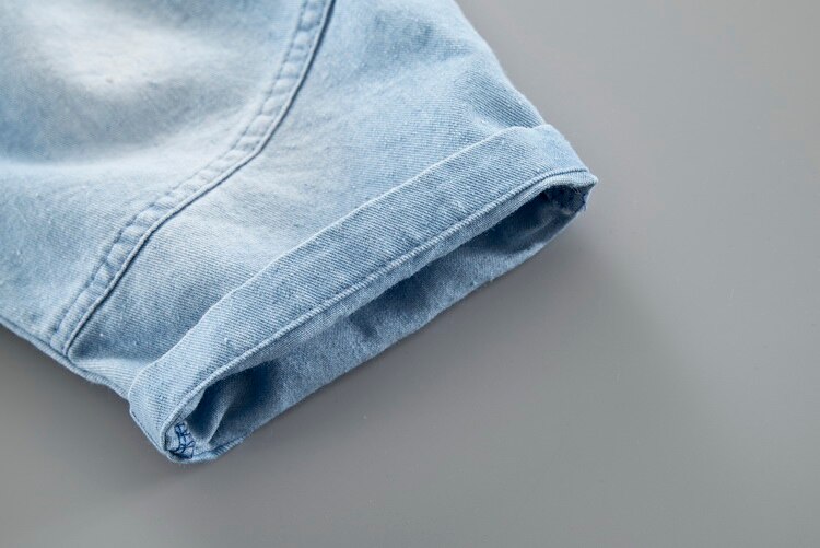 Baby Boy T-Shirt / Shorts Suit with Cartoon Print